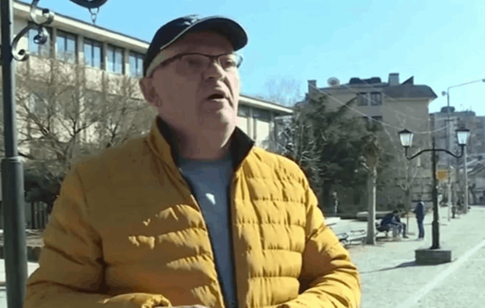 PRVI ČOVEK KOJI JE PRIMIO DVE DOZE RAZLIČITE VAKCINE: Slađan iz Vranja se NE OSEĆA DOBRO, IMA NESVESTICE, <span style='color:red;'><b>BOL U GRUDIMA</b></span>!